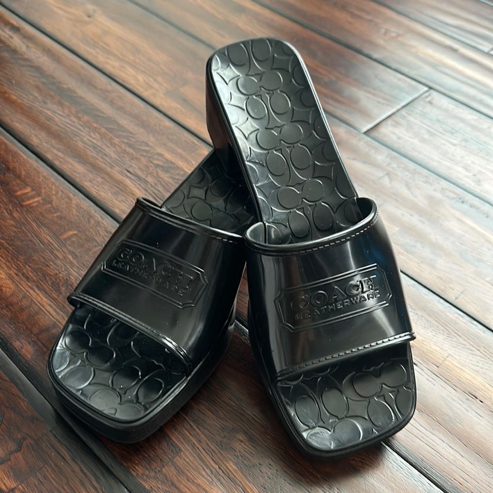 Coach Scarlett Sandal